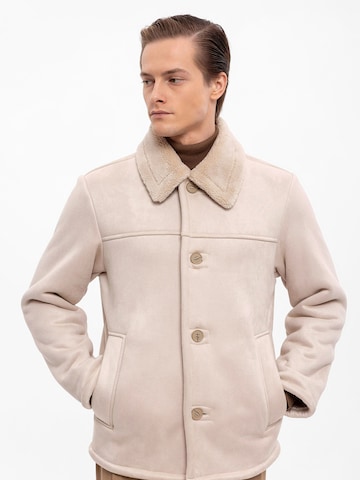 Giacca invernale di Antioch in beige: frontale