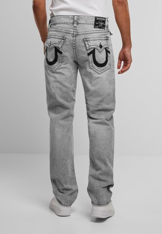 regular Jeans 'Ricky' di True Religion in grigio