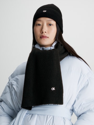 Calvin Klein Scarf in Black: front