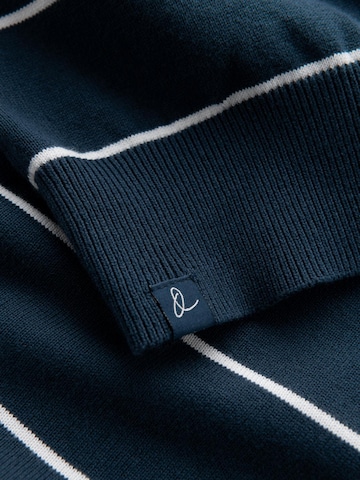 Ombre Sweater 'OM-SWSW-0143' in Blue