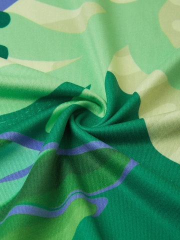 Reima Sweatshirt 'Surista' in Grün