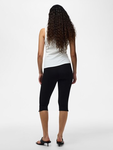 Coupe slim Pantalon 'PCAlli' PIECES en noir