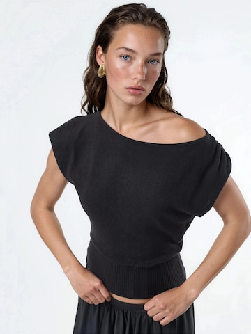 Busem Blusen in Schwarz