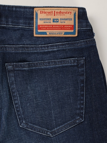 DIESEL Bootcut Kavbojke '1969 D-EBBEY' | modra barva