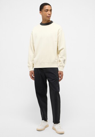 MUSTANG Sweatshirt in Weiß