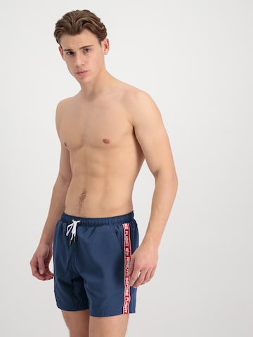 ALPHA INDUSTRIES Zwemshorts in Blauw