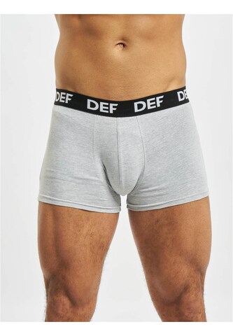 Boxer di DEF in grigio: frontale