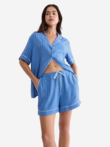 TRIUMPH Schlafshort ' Red Label Amourette Jacquard ' in Blau