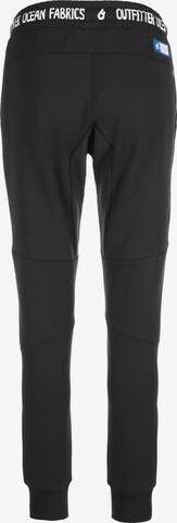 OUTFITTER Tapered Pants in Black