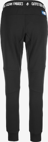 OUTFITTER Tapered Hose in Schwarz