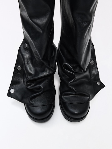 Bershka Boots in Black