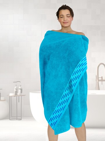 Lashuma Towel 'Lugano' in Blue: front