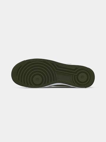 Nike Sportswear Platform trainers 'AIR FORCE 1 '07 LV8' in Green