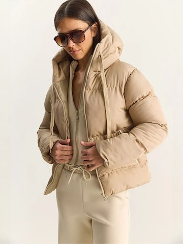 Bianco Lucci - Casaco de inverno em bege