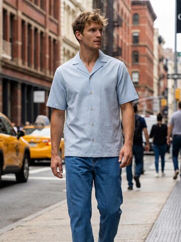 Everly Тениска в синьо