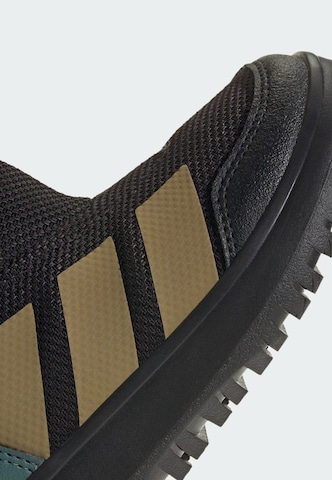 ADIDAS SPORTSWEAR Спортивная обувь 'Winterplay' в Черный