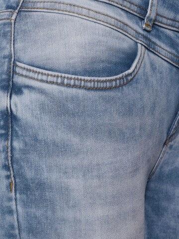 STREET ONE Slimfit Jeans 'York' in Blau