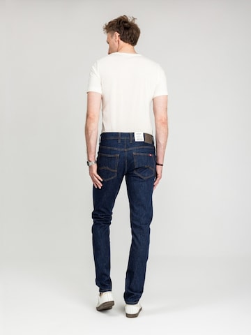 Tapered Jeans 'Mustang Style Oregon Tapered Denim Blue 1018014 5000 901' di MUSTANG in blu