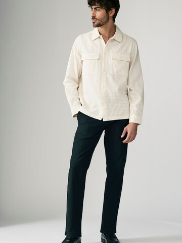 Coupe regular Chemise Next en beige