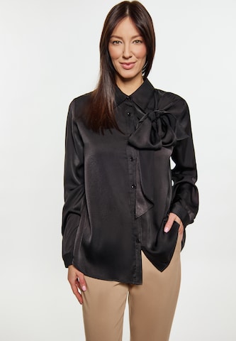 usha BLACK LABEL - Blusa en negro: frente