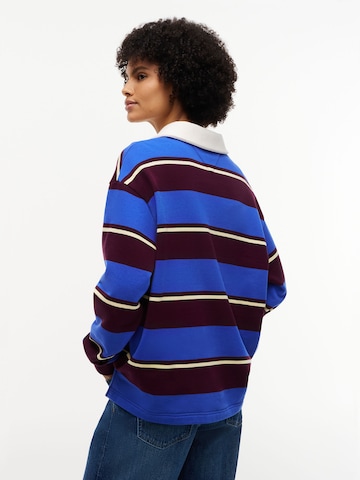Tommy Jeans Тениска в синьо