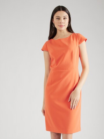 COMMA - Vestido de tubo en naranja: frente