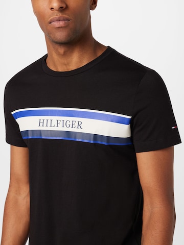 TOMMY HILFIGER Тениска в черно