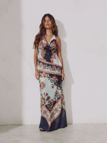 Next Top in Blau