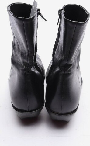 Khaite Dress Boots in 40 in Black