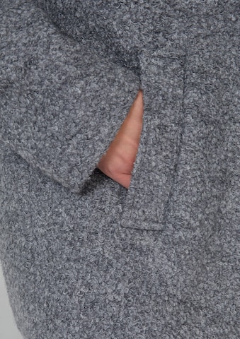 Manteau d’hiver s.Oliver en gris