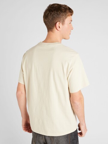 LEVI'S ® T-shirt i brun