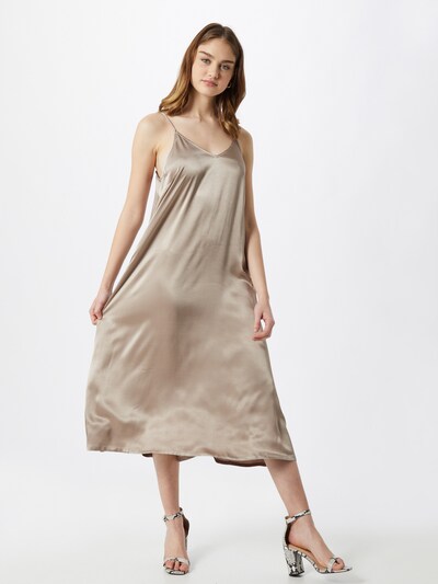 Rochie 'Delta' JUST FEMALE pe bej, Vizualizare model