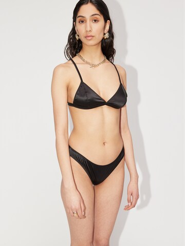 Triangolo Reggiseno 'Lilian' di LeGer by Lena Gercke in nero: frontale