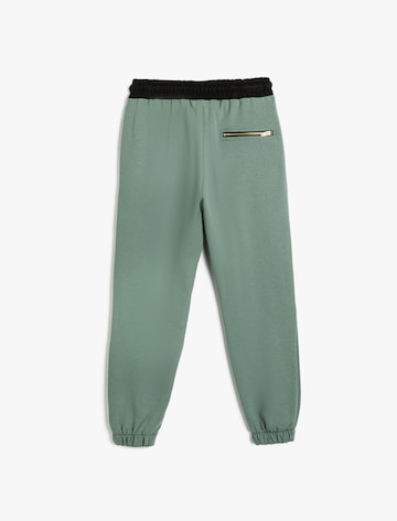 Koton Regular Pants in Green