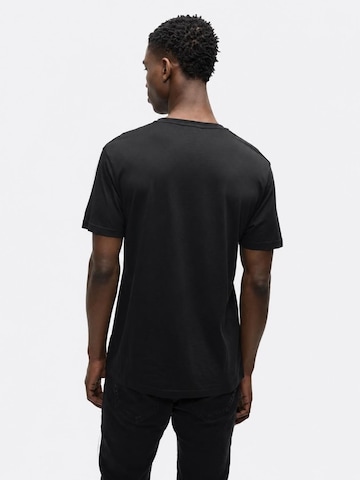 SANVT Shirt 'The V-Neck T-Shirt'‌‌‌‌‌‌‌‌‌‌ in Schwarz