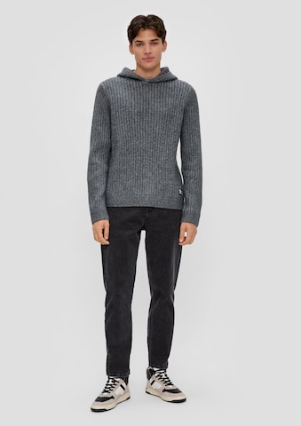QS Sweater in Grey