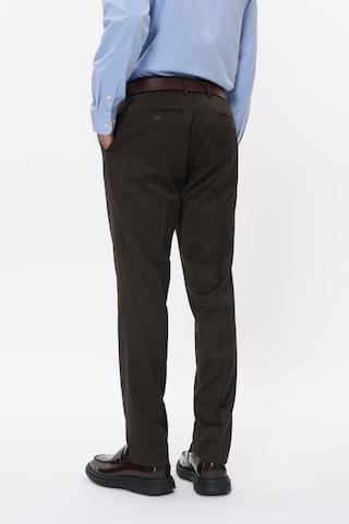 Matinique Regular Pantalon 'las' in Bruin