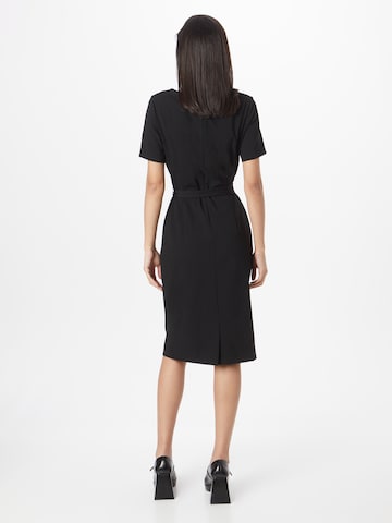 Robe fourreau COMMA en noir