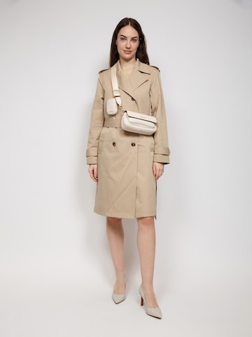 Michael Kors - Bolso de hombro 'Jet Set Travel Small Flap Crossbody With Tech Attachment' en beige