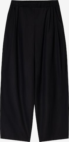 Bershka Loosefit Laskoshousut värissä musta: etupuoli