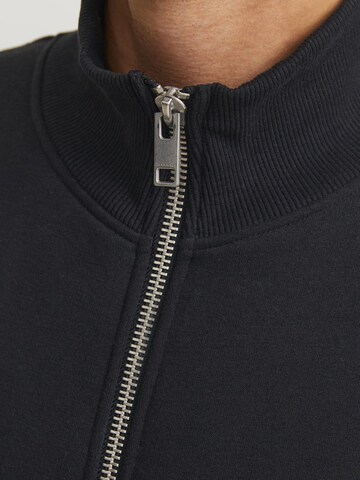 JACK & JONES Zip-Up Hoodie in Black