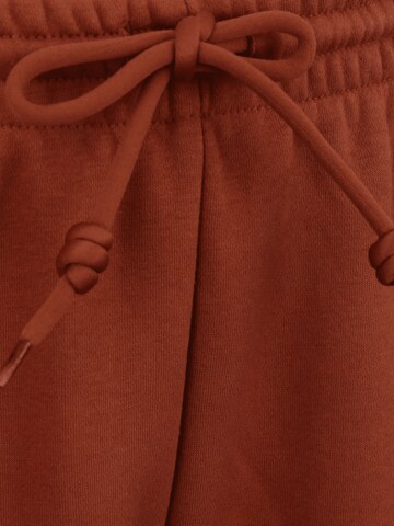 Effilé Pantalon ADIDAS ORIGINALS en marron