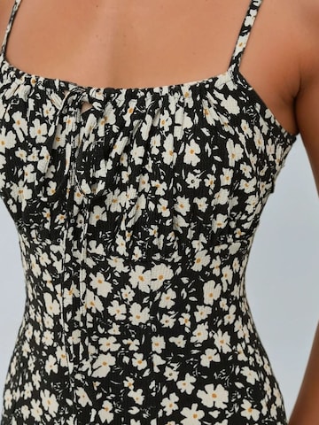 Hiccup Kleid in Schwarz