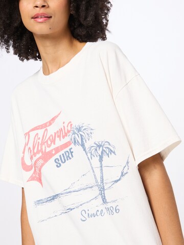 Nasty Gal T-Shirt 'California Surf' in Weiß