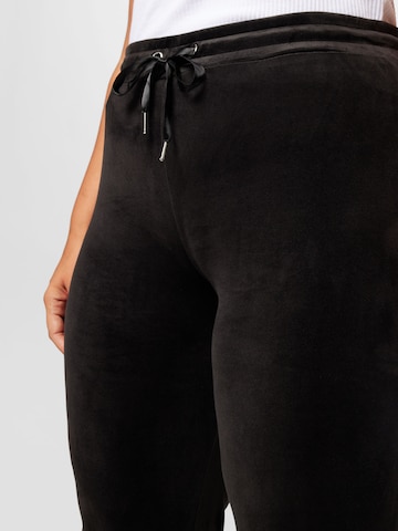 Regular Pantaloni 'Cecilia' de la Gina Tricot Curve pe negru