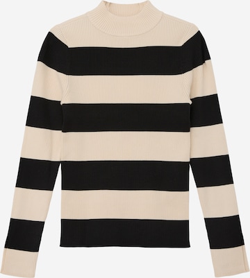 s.Oliver Sweater in Beige: front