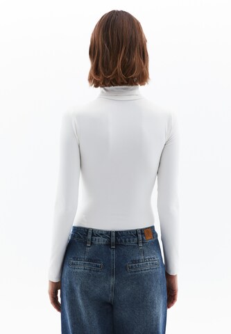 Shirtbody OXXO en blanc