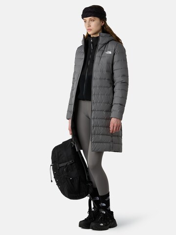 Palton de iarnă 'Aconcagua' de la THE NORTH FACE pe negru