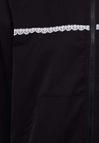 myMo ATHLSR Between-Season Jacket in Black
