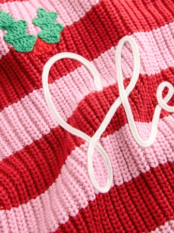 Next Sweater in Red